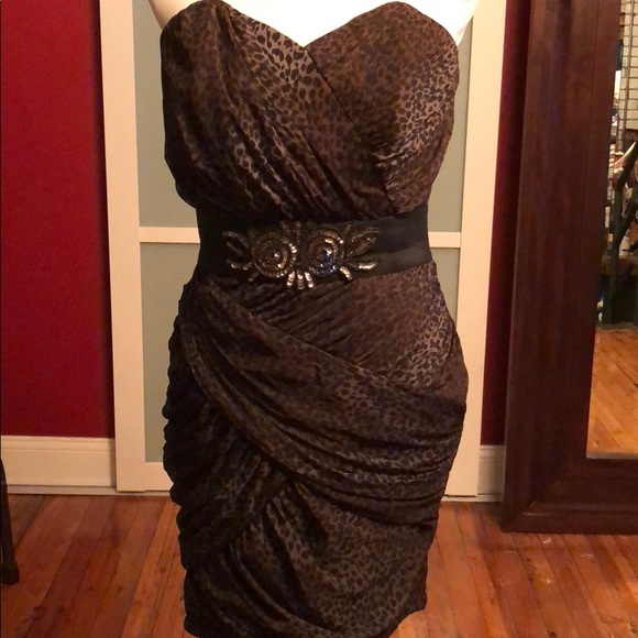 Mesh bandeau leopard print dress with waist detail - Picture 4 of 4